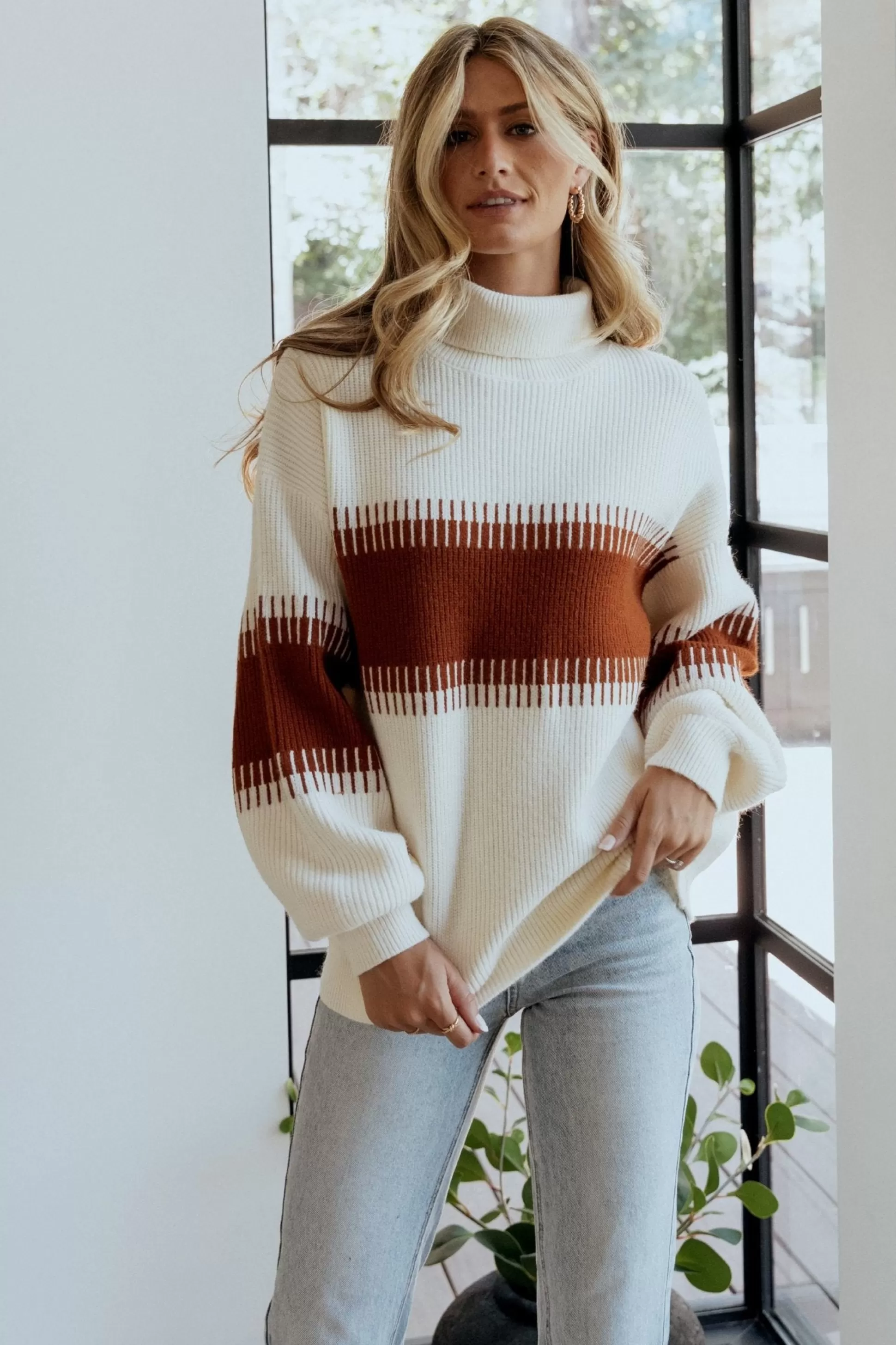 WINTER ESSENTIALS | TOPS | Baltic Born Antonov Turtle Neck Sweater | Cream + Spice